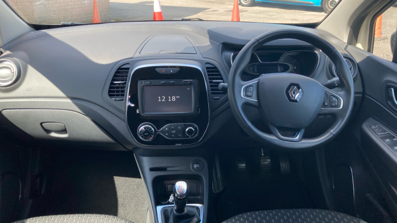 Renault Captur 0.9 TCE 90 Dynamique S Nav 5dr Petrol Hatchback